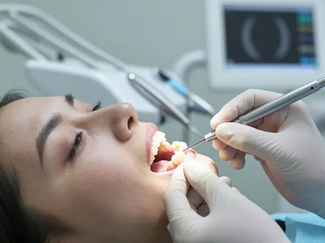 Keramické zuby versus zubní implantáty: Co je lepší volbou?